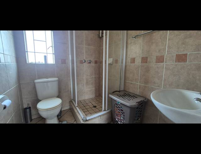 3 BEDROOM APARTMENT FOR SALE IN HALFWAY GARDENS